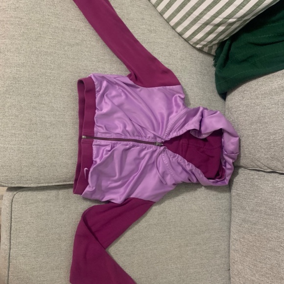 Vintage Cropped Nike Jacket - Picture 3 of 8